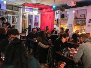 Full nights at O Gambuzino in Lisbon