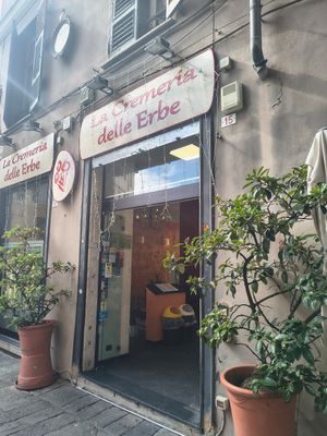  at La Cremeria delle Erbe in Genoa