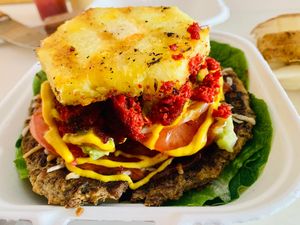 Pineapple Bun Burger 🍍 🍔 🌱  at Waicura in Loreto