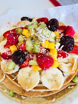 Gluten-free Rainbow Pancakes 🥞 🌈  at Waicura in Loreto