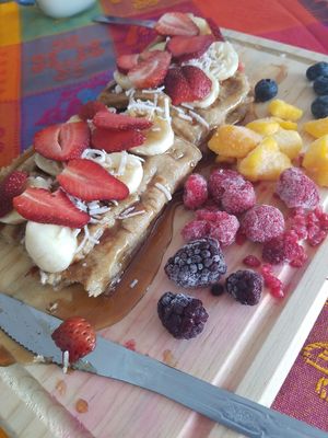 Waffles Arcoiris at Waicura in Loreto