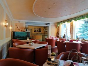 Kaminzimmer at Holzschuh's Schwarzwaldhotel in Baiersbronn