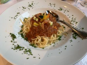 Spaghetti mit veganer Bolognese  at Holzschuh's Schwarzwaldhotel in Baiersbronn