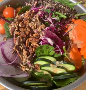 The Enchantment Salad made vegan at The Yodelin in Leavenworth