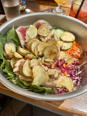 Kiwanda Rice Bowl  at The Yodelin in Leavenworth