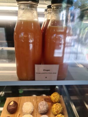 Cold pressed juice at Pipi in Middleton