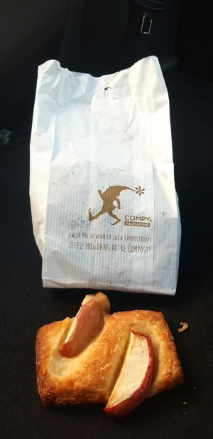 Fruit pastry at Koek en brood in Genk