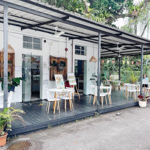 Cafe ambience at Carrotsticks & Cravings - Robertson Quay in Central Singapore