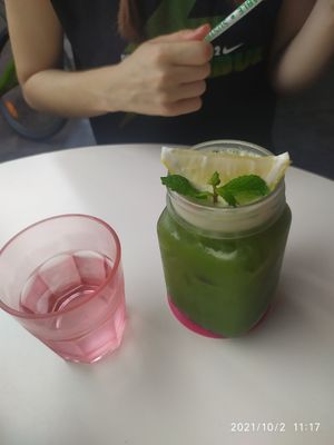 Green Detox Juice at Carrotsticks & Cravings - Robertson Quay in Central Singapore