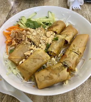 Vegan vermicelli rice rolls at Pho Street in Cairns