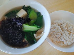 Tofu with seaweed soup and white rice at Create Healthy Lifestyle 創意素食 in Central Singapore