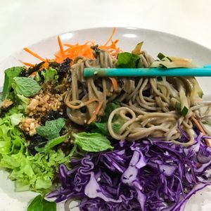 Soba with generous and flavourful sauce at Create Healthy Lifestyle 創意素食 in Central Singapore