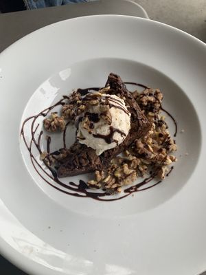 Chocolate Lava Cake with Ice Cream and Toasted Walnuts at Rüt in Spokane