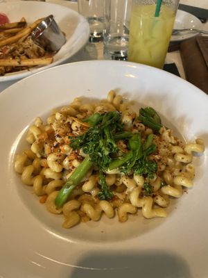 Truffle Mac   at Rüt in Spokane