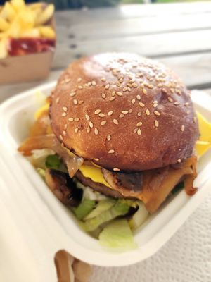 Impossible burger at Vege Pulse in Auckland