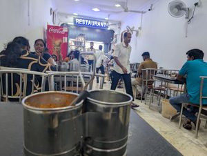  at Golden Cafe in Colombo