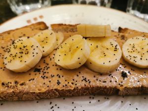 Peanut butter toast at El Perro De Pavlov in Madrid