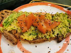 Avocado toast at El Perro De Pavlov in Madrid