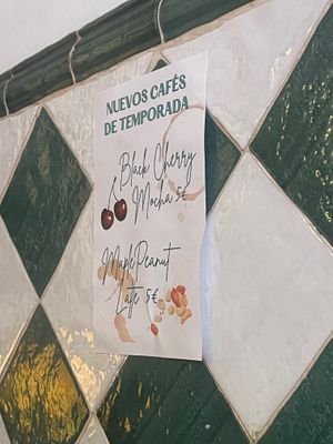  at El Perro De Pavlov in Madrid