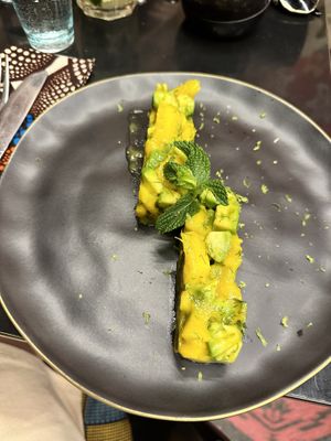 Tartare avocat mangue  at Broc The Kasbah in Marrakech