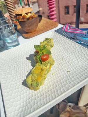 Tartar de mango y avocado  at Broc The Kasbah in Marrakech