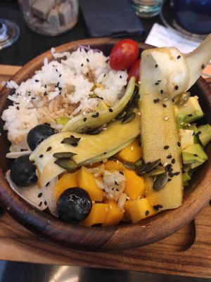 poke bowl at Broc The Kasbah in Marrakech