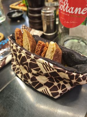 Bread that comes with starter selection at Broc The Kasbah in Marrakech