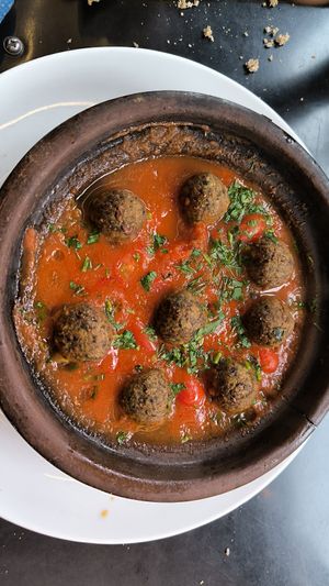 Tajine con falafel at Broc The Kasbah in Marrakech