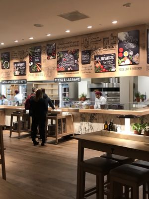 Inside  at Vapiano - Stationsplein in Utrecht
