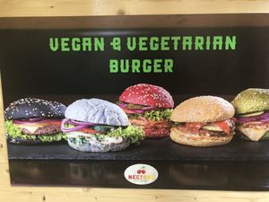 They’ve got burgers  at Nectare in Bologna