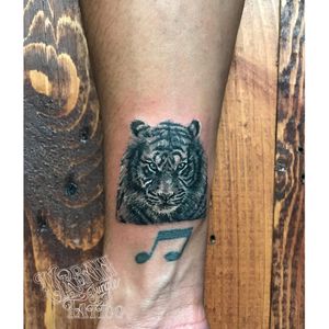 Tiny portrait for animal lover at Urban Jungle in Ubud