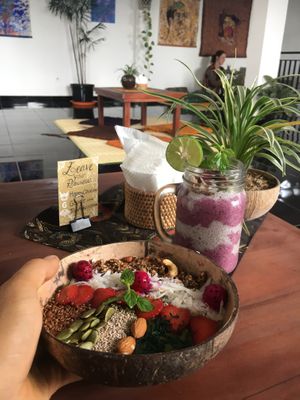 Jungle bowl and chia bomb with rain purple smoothie 💕 at Urban Jungle in Ubud