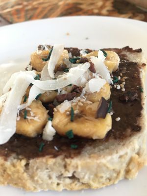Vegan Nutella Banana toast

Pssst! We have gluten free bread option! at Urban Jungle in Ubud