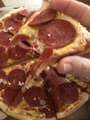 Vegan Salami Pizza 🍕  #Veganuary at Domino's Pizza in Stuttgart