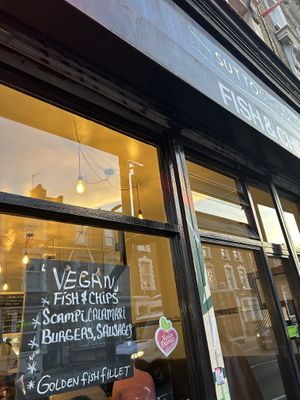 Sutton and Sons  at Sutton and Sons - Graham Rd in North London