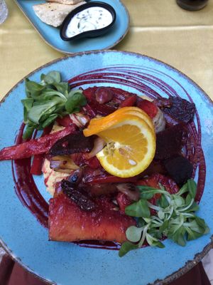 roasted veg and hummus   at Fig in Split