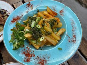 Chimichurri fries at Fig in Split