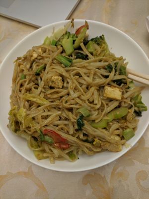 Singapore Cashew Curry with tofu (takeout) at Noodlebox - 8th St in Calgary