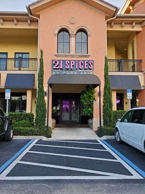 Evans at 21 Spices in Naples