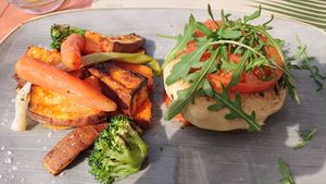 Veganer Burger at Grop in Lescala