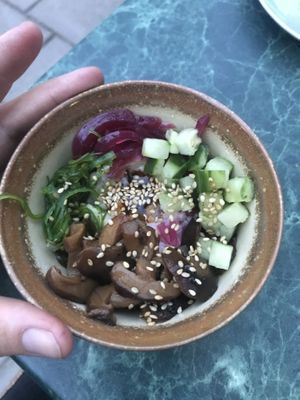 Pokè bowl at Rozey in Rotterdam