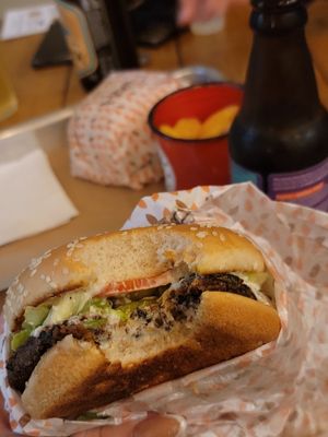  at Gorilla Vegan Burger in Piracicaba