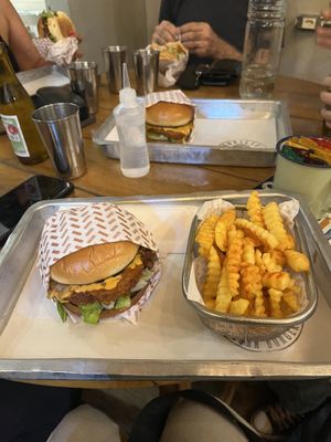   at Gorilla Vegan Burger in Piracicaba