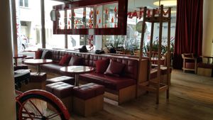 Lounge area at Vapiano in Basel