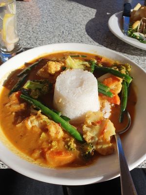 Vegan vegetable curry at Old Boundary Hotel in Bendigo