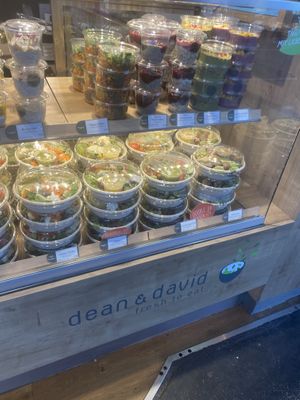 Vegan salad  at Dean & David - Hachmannplatz in Hamburg