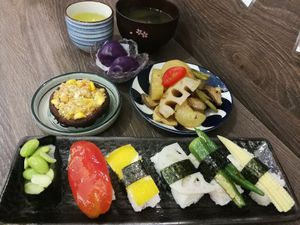 Set B1 at Love Bento 素便當 in Kowloon