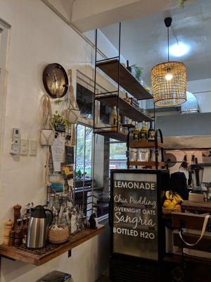 Full Lotus at Full Lotus in Coron