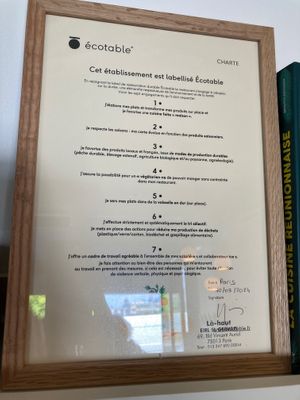 Ecotable certificate at Là-Haut in Paris