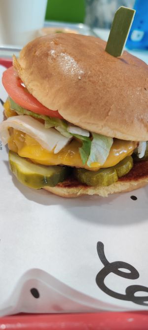 Daily cheeseburger at Daily Veg in Wilmington